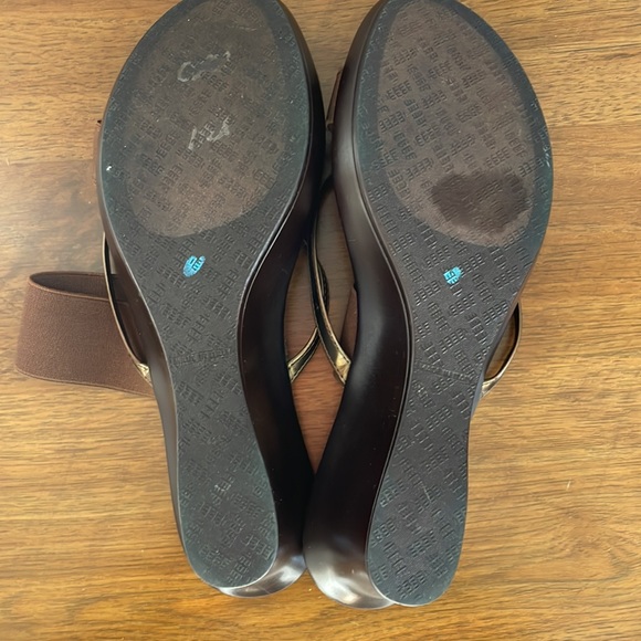 ITALIAN SHOEMAKERS ELASTIC WEDGE SANDALS - Picture 11 of 14